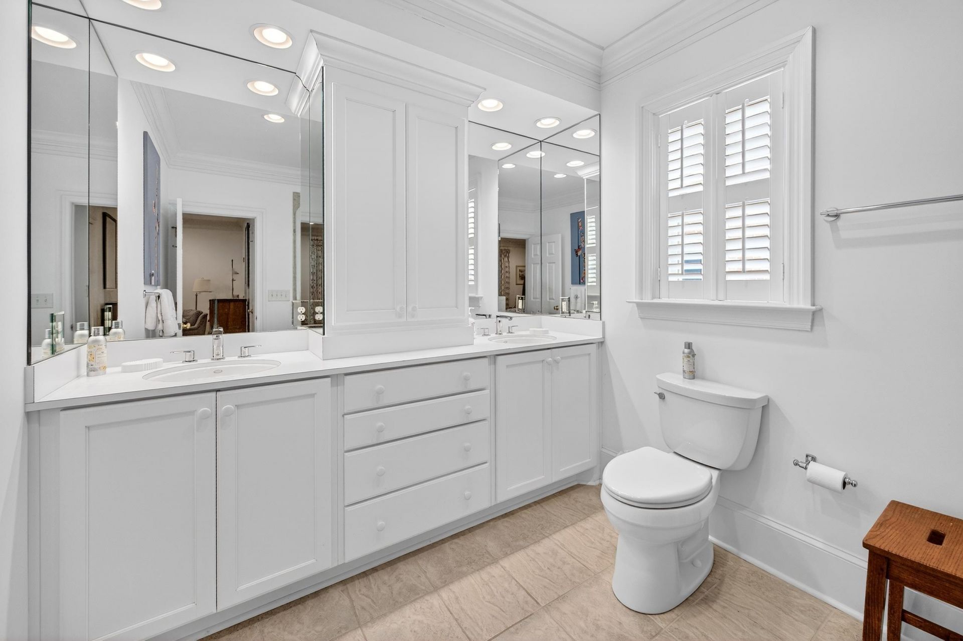 331 East Bay St. Photo 19