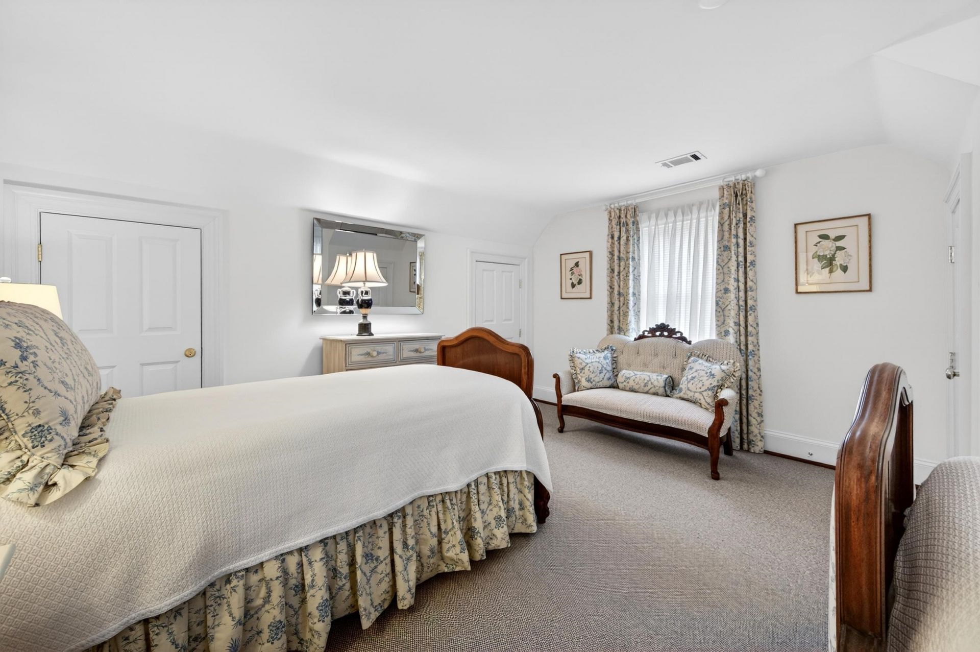 331 East Bay St. Photo 23