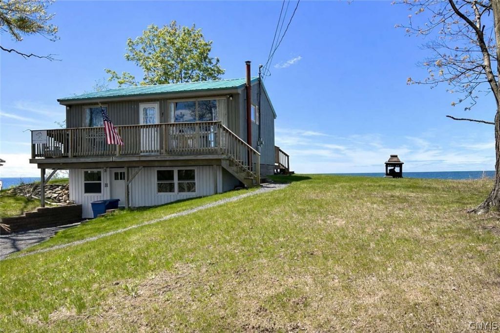 43 N Rainbow Shores Road, Pulaski, NY 13142 Main Photo