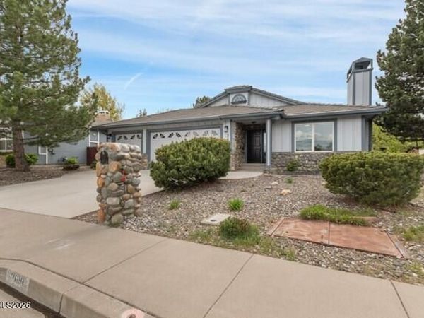 3618 Hemlock Way, Reno, NV 89509