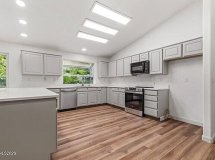 3618 Hemlock Way, Reno, NV 89509 Photo