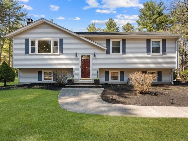 54 Elysium St, Wrentham, MA 02093