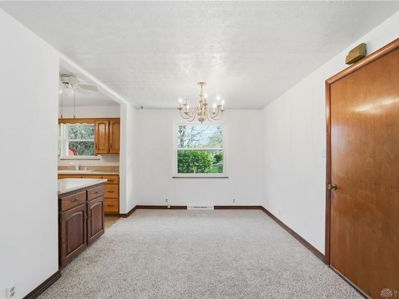 4258 Lyndell Drive Drive, Dayton, OH 45432 Photo 11