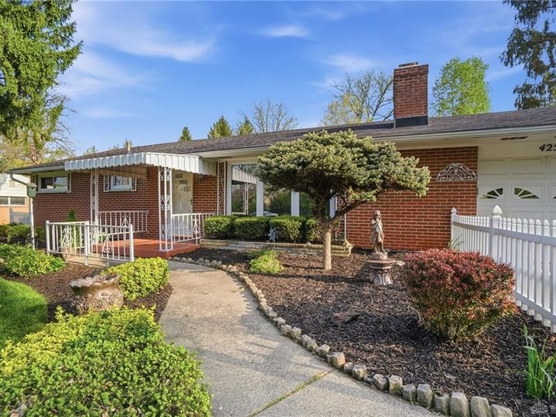 4258 Lyndell Drive Drive, Dayton, OH 45432 Photo 2