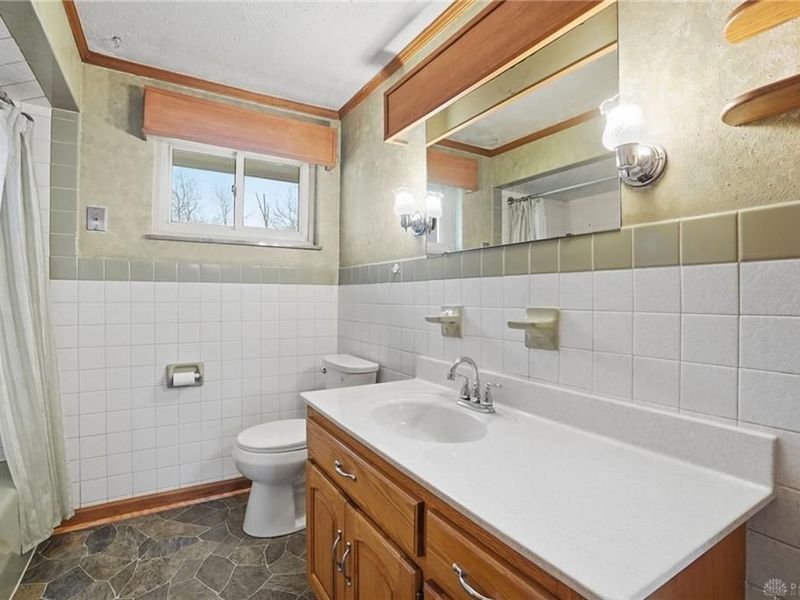 4258 Lyndell Drive Drive, Dayton, OH 45432 Photo 20