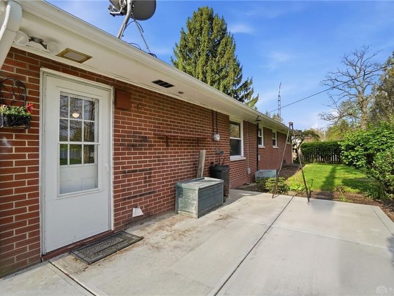 4258 Lyndell Drive Drive, Dayton, OH 45432 Photo 34