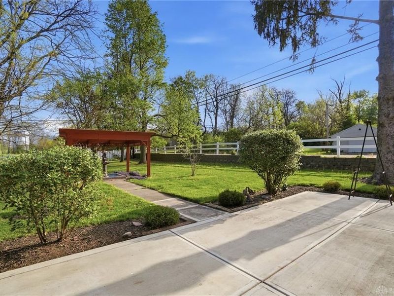 4258 Lyndell Drive Drive, Dayton, OH 45432 Photo 35