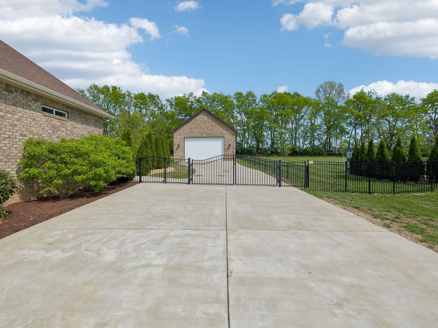 Property Image 58