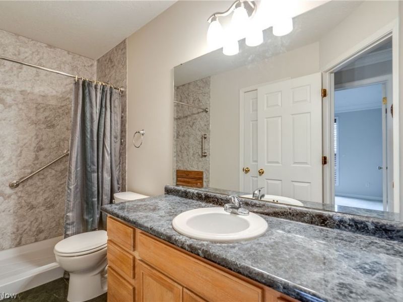 4046 Lindbergh Avenue NW, Canton, OH 44718 Photo 25