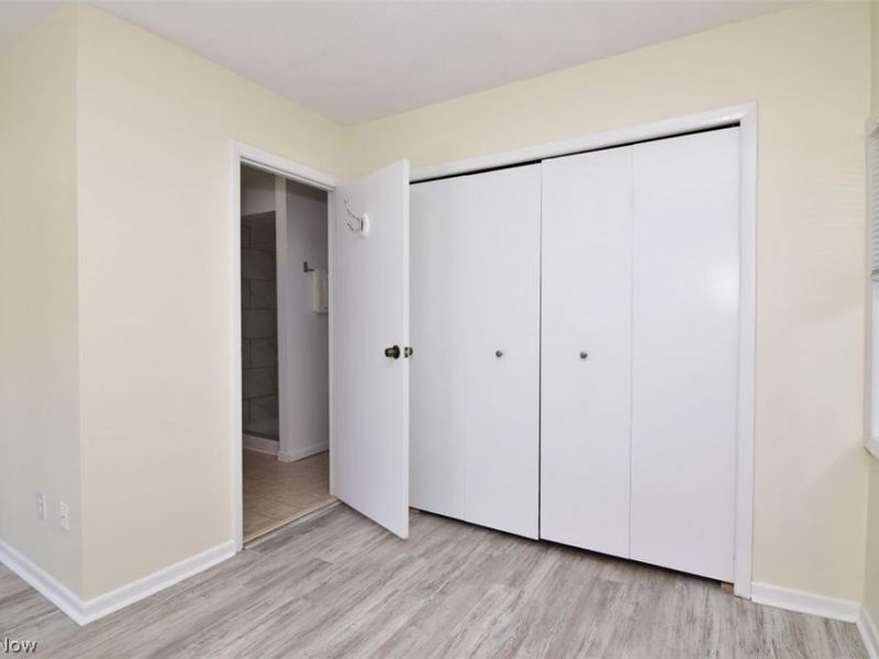 35755 Miles Road, Moreland Hills, OH 44022 Photo 22