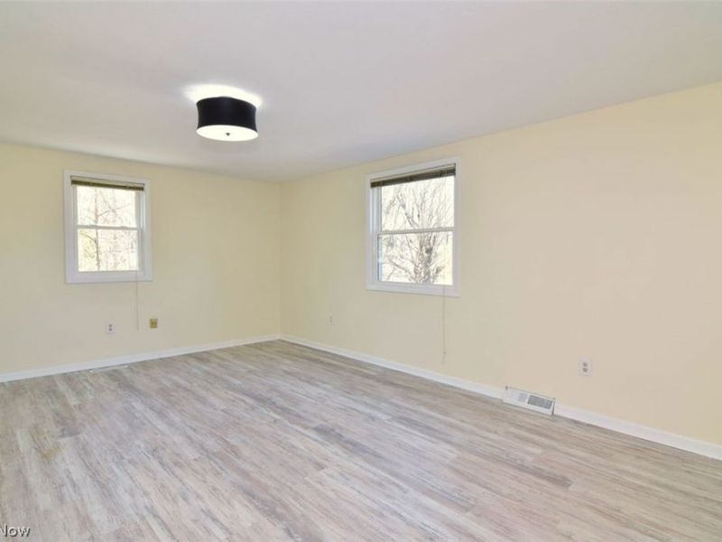 35755 Miles Road, Moreland Hills, OH 44022 Photo 24