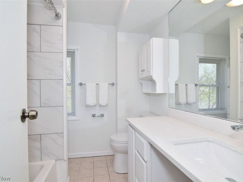 35755 Miles Road, Moreland Hills, OH 44022 Photo 30