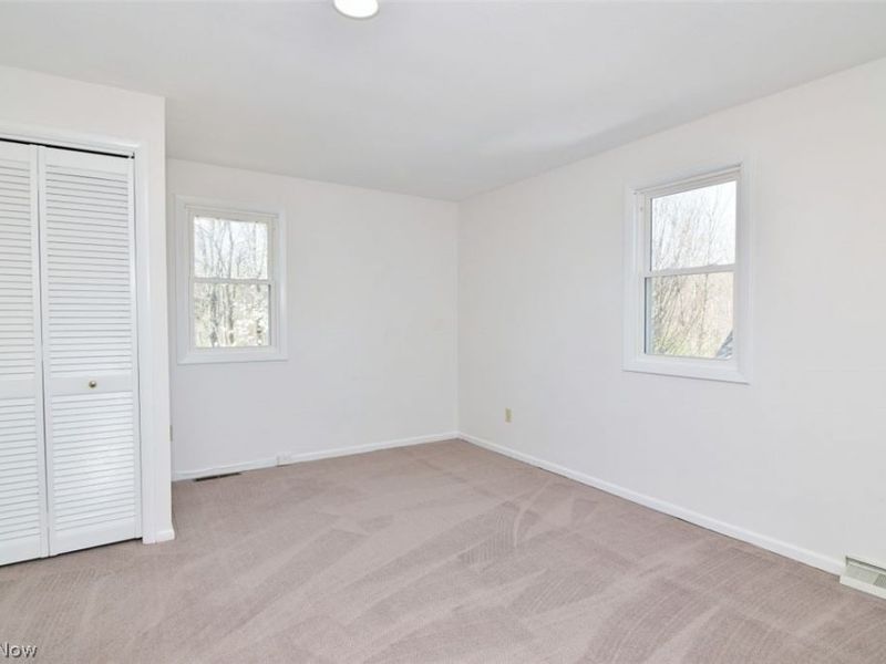 35755 Miles Road, Moreland Hills, OH 44022 Photo 32