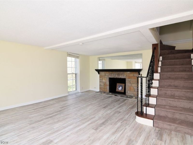 35755 Miles Road, Moreland Hills, OH 44022 Photo 5