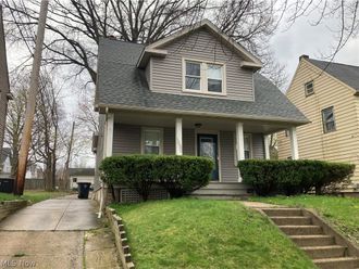 1499 Beardsley Street Akron, OH 44301