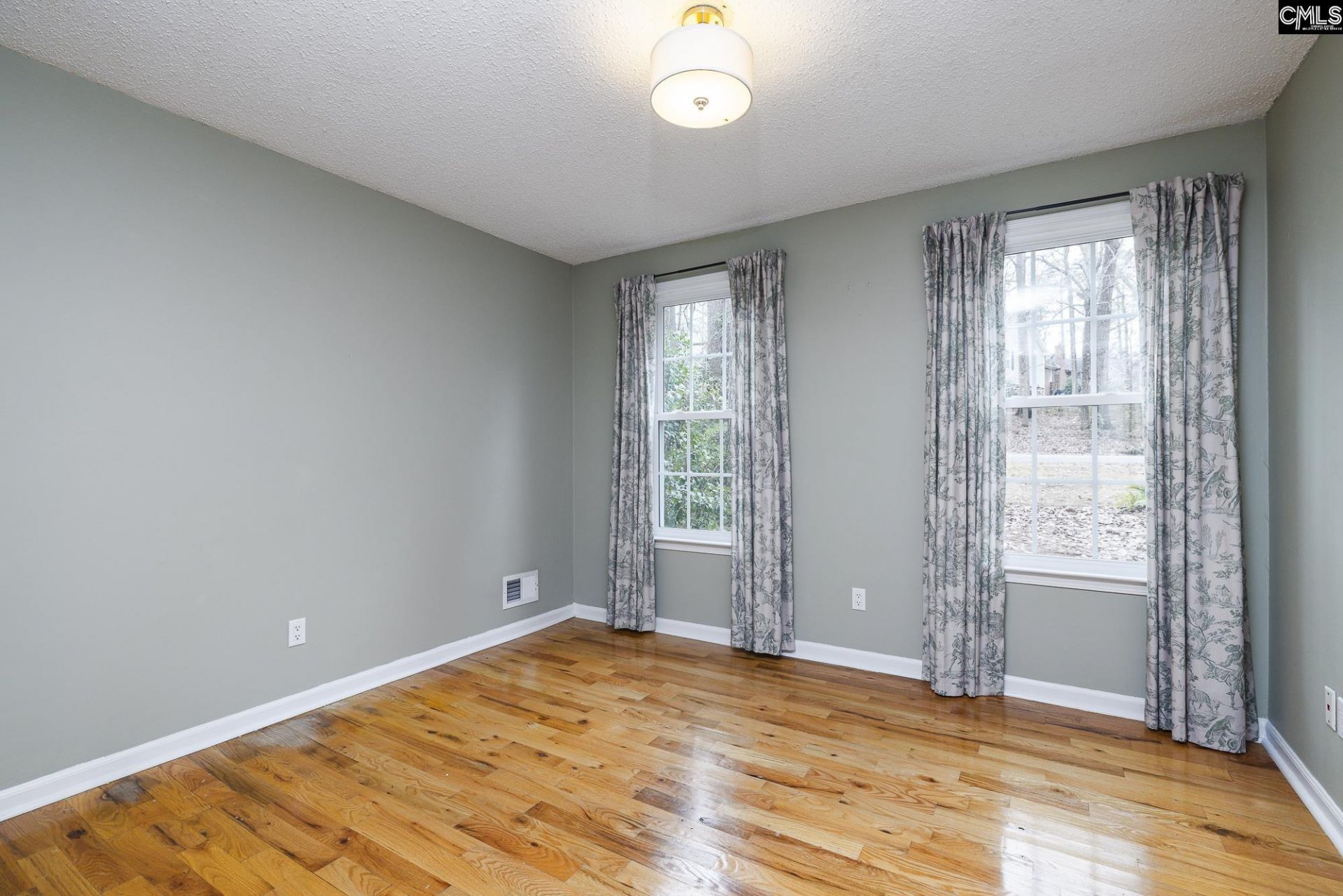 124 Melville Road Photo 17