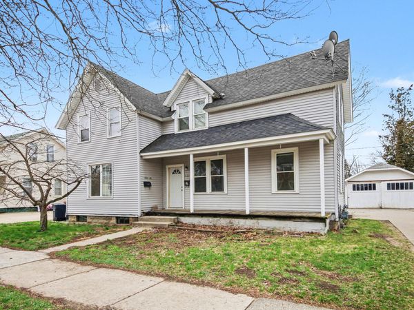 322 College Avenue, Holland, MI 49423