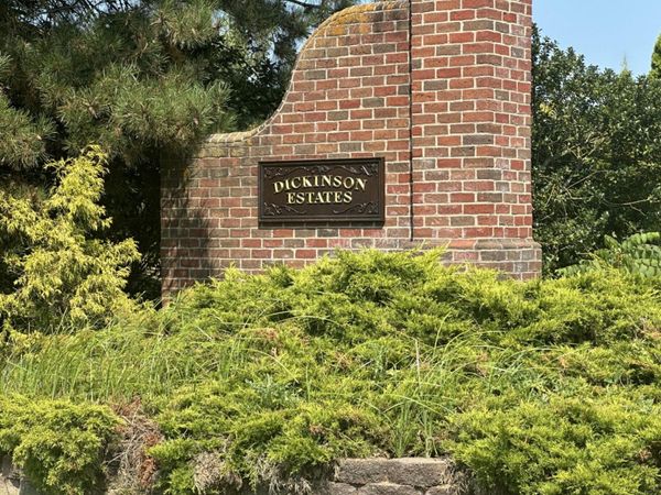 5141 Dickinson Estates Drive, Unit 15, St. Joseph, MI 49085