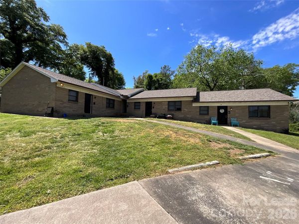 304 Palm Street , Unit 8, Shelby, NC 28150