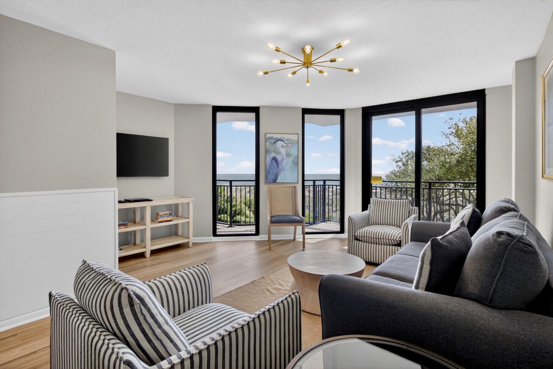 7600 Palmetto Drive Photo 9