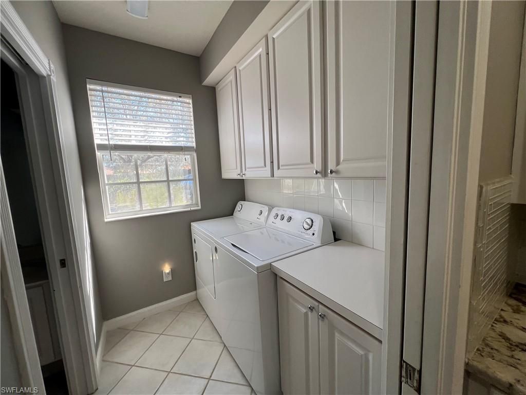 5365 Cove Cir, Unit 125, Naples, FL 34119 Photo