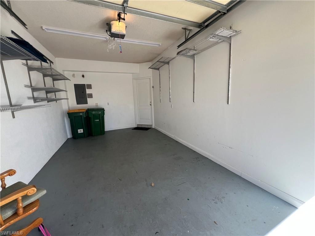 5365 Cove Cir, Unit 125, Naples, FL 34119 Photo