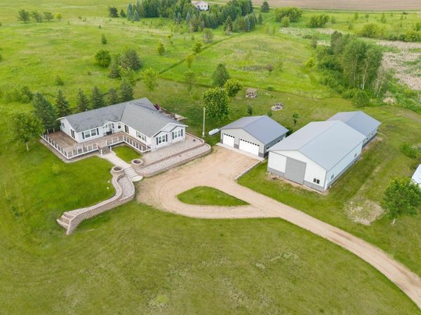 30736 Twin Lakes Road , Battle Lake, MN 56515