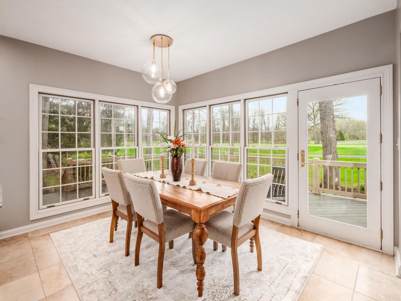 5695 Medallion Drive E, Westerville, OH 43082 Photo 22