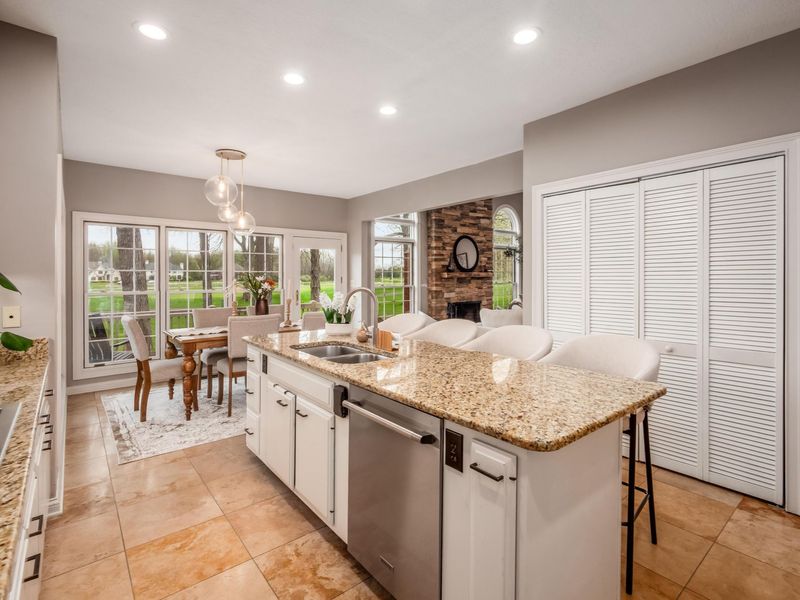 5695 Medallion Drive E, Westerville, OH 43082 Photo 29