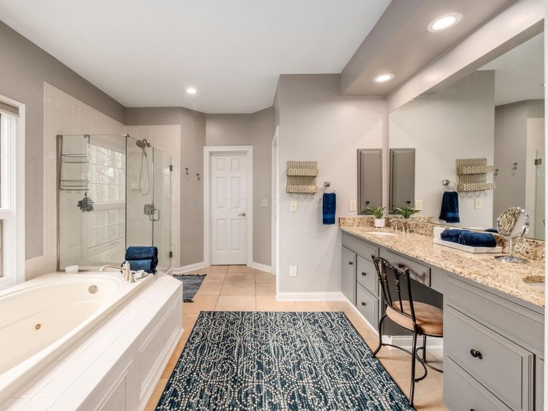 5695 Medallion Drive E, Westerville, OH 43082 Photo 37