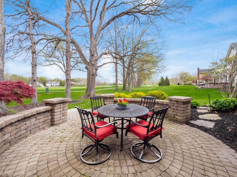 5695 Medallion Drive E, Westerville, OH 43082 Photo 70