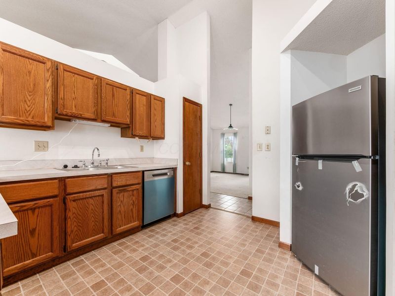 1545 Raspberry Run Drive , Columbus, OH 43204 Photo 10