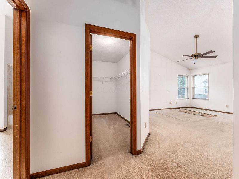 1545 Raspberry Run Drive , Columbus, OH 43204 Photo 15