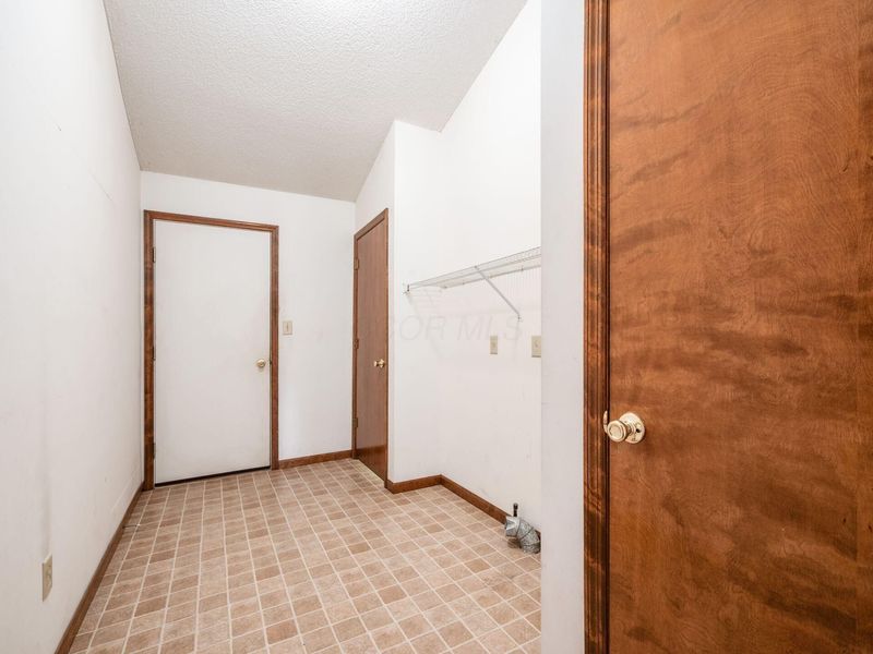 1545 Raspberry Run Drive , Columbus, OH 43204 Photo 27