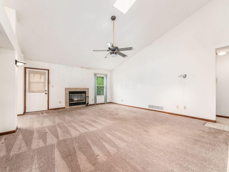 1545 Raspberry Run Drive , Columbus, OH 43204 Photo 5