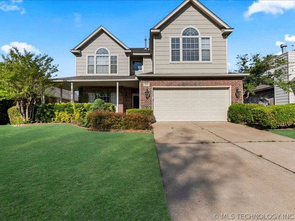 1312 N Willow Avenue, Broken Arrow, OK 74012