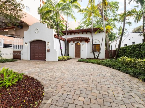 324 SW 30th Rd, Unit -, Miami, FL 33129