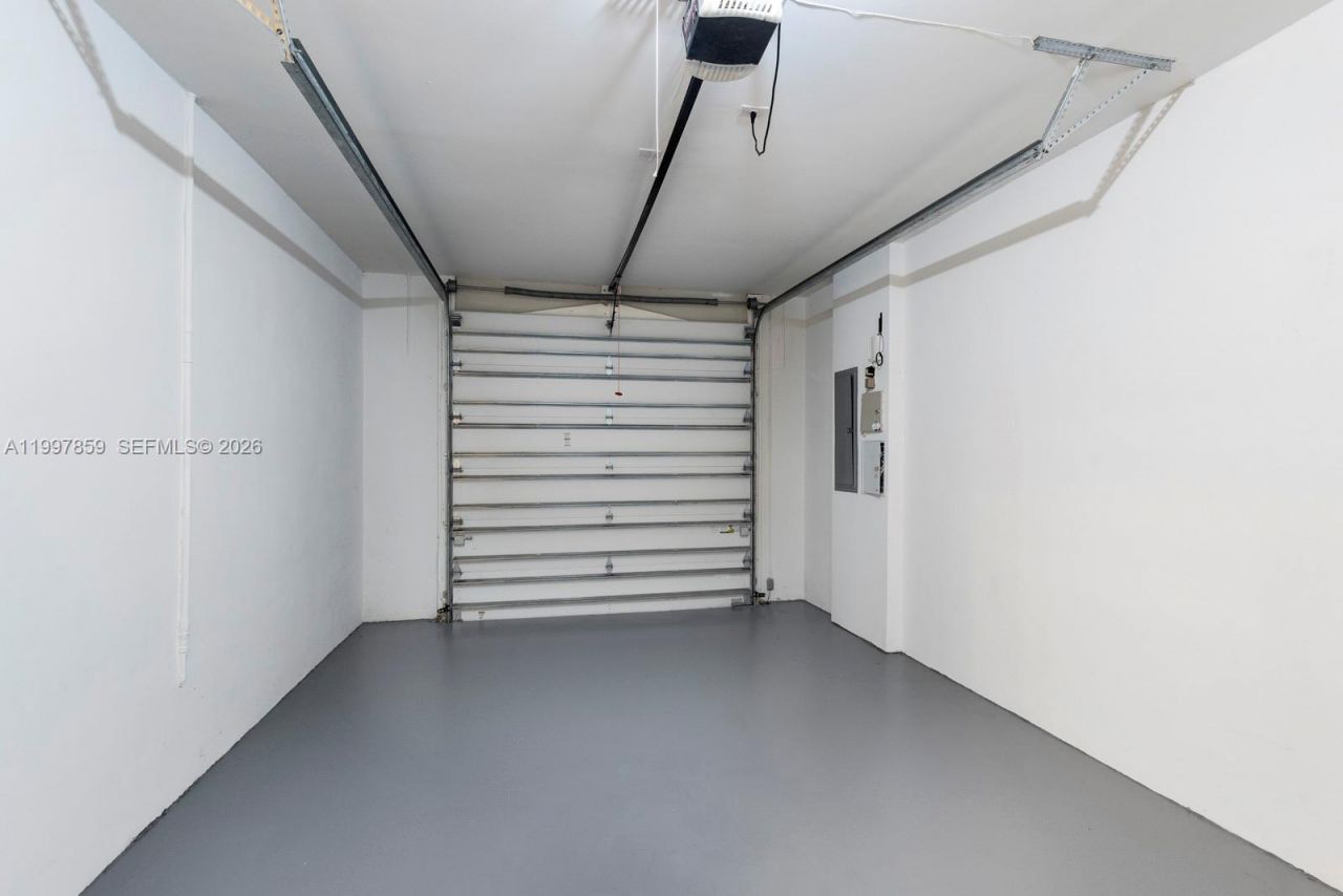 324 SW 30th Rd, Unit -, Miami, FL 33129 Photo