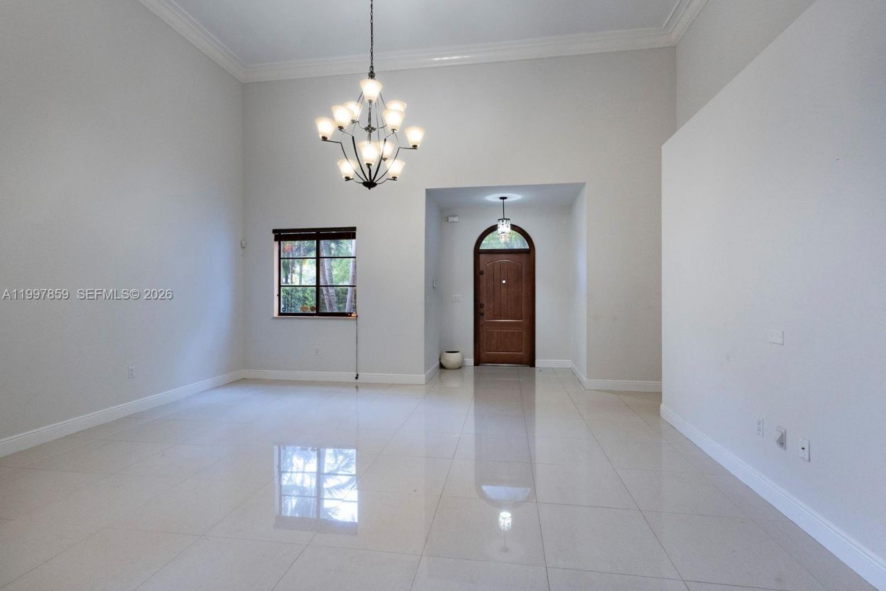 324 SW 30th Rd, Unit -, Miami, FL 33129 Photo