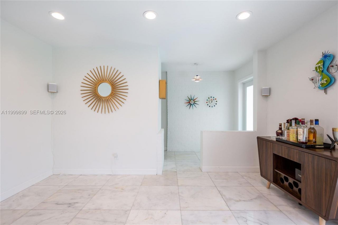 14610 Tarpon Dr, Coral Gables, FL 33158 Photo