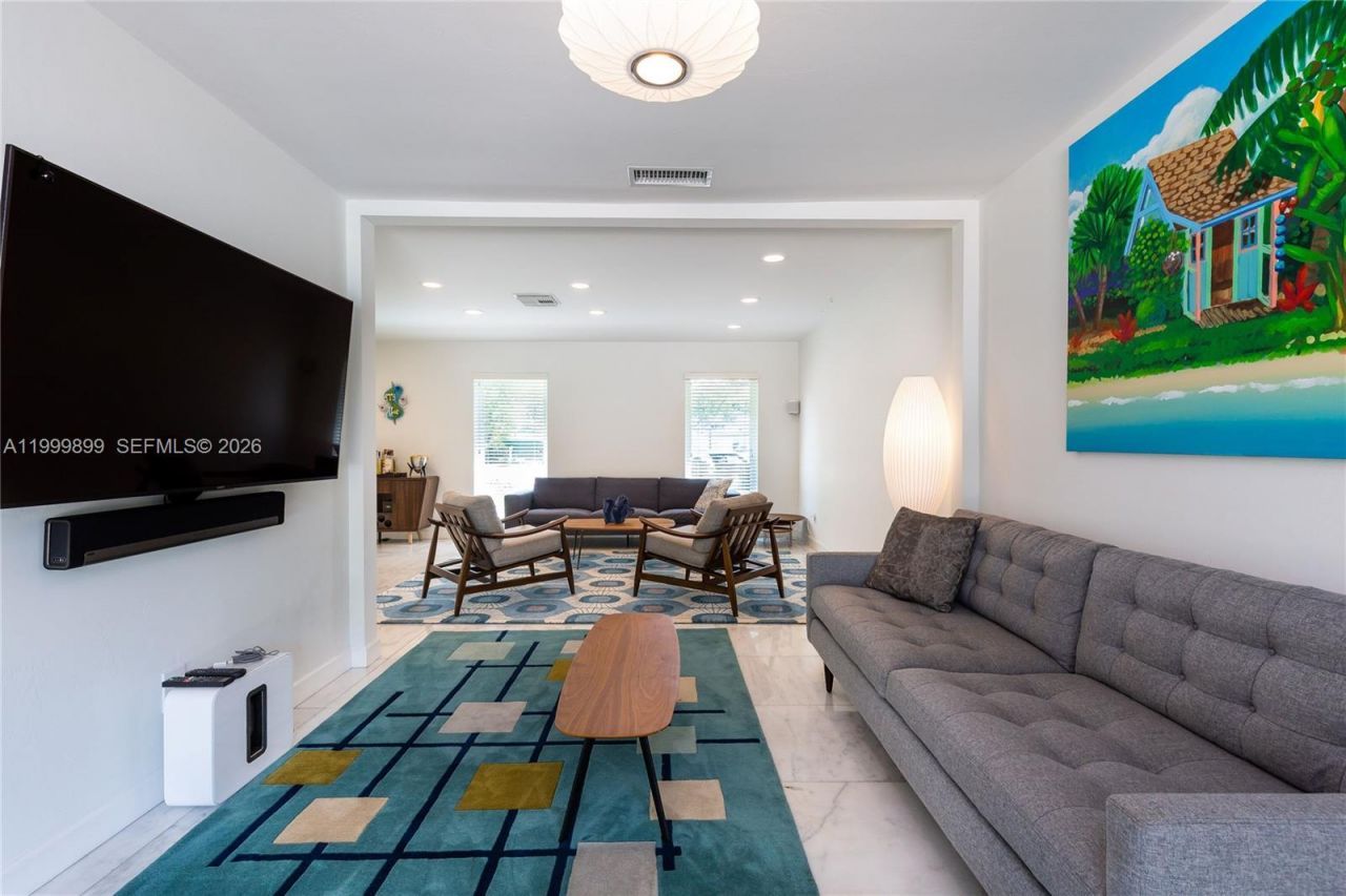 14610 Tarpon Dr, Coral Gables, FL 33158 Photo