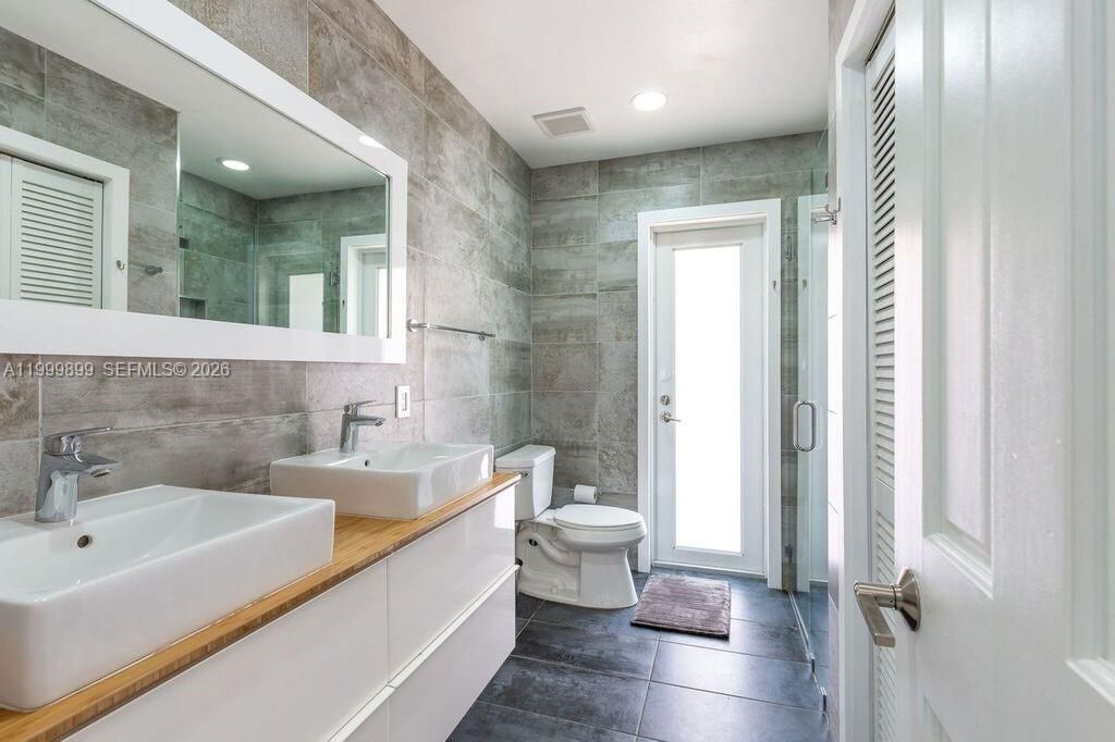 14610 Tarpon Dr, Coral Gables, FL 33158 Photo