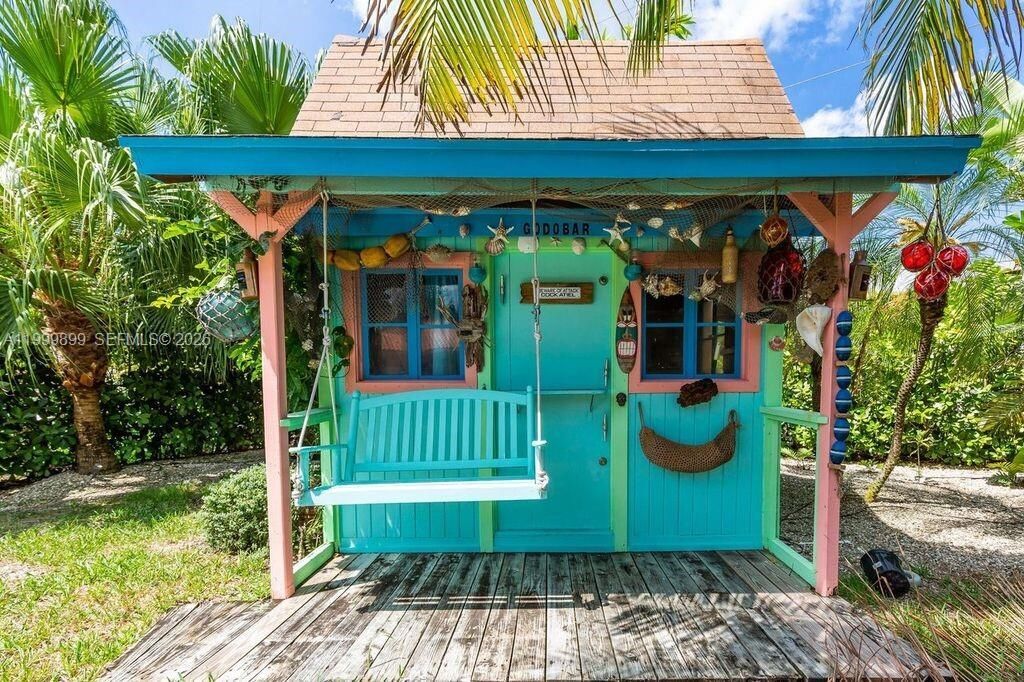 14610 Tarpon Dr, Coral Gables, FL 33158 Photo