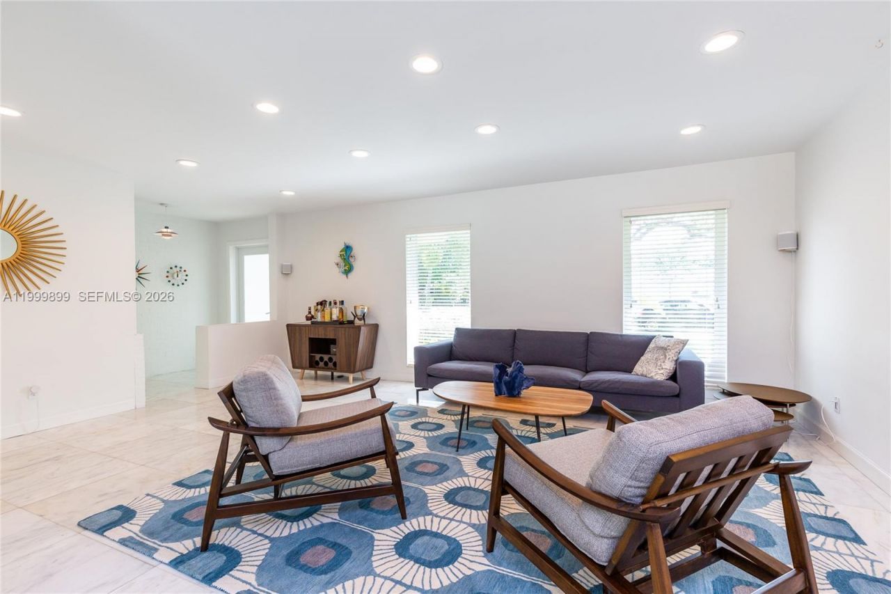 14610 Tarpon Dr, Coral Gables, FL 33158 Photo