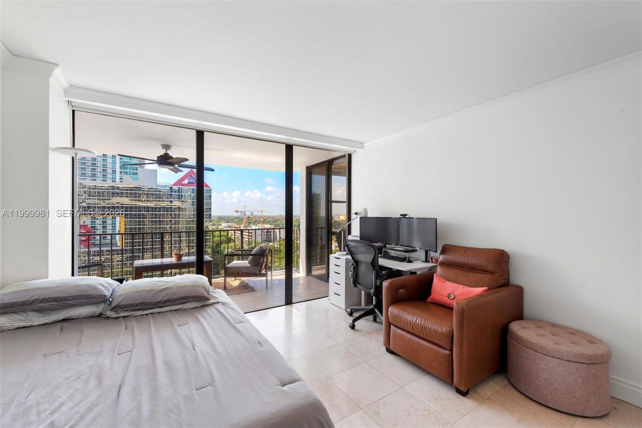 1915 Brickell Ave, Unit C1612, Miami, FL 33129 Photo