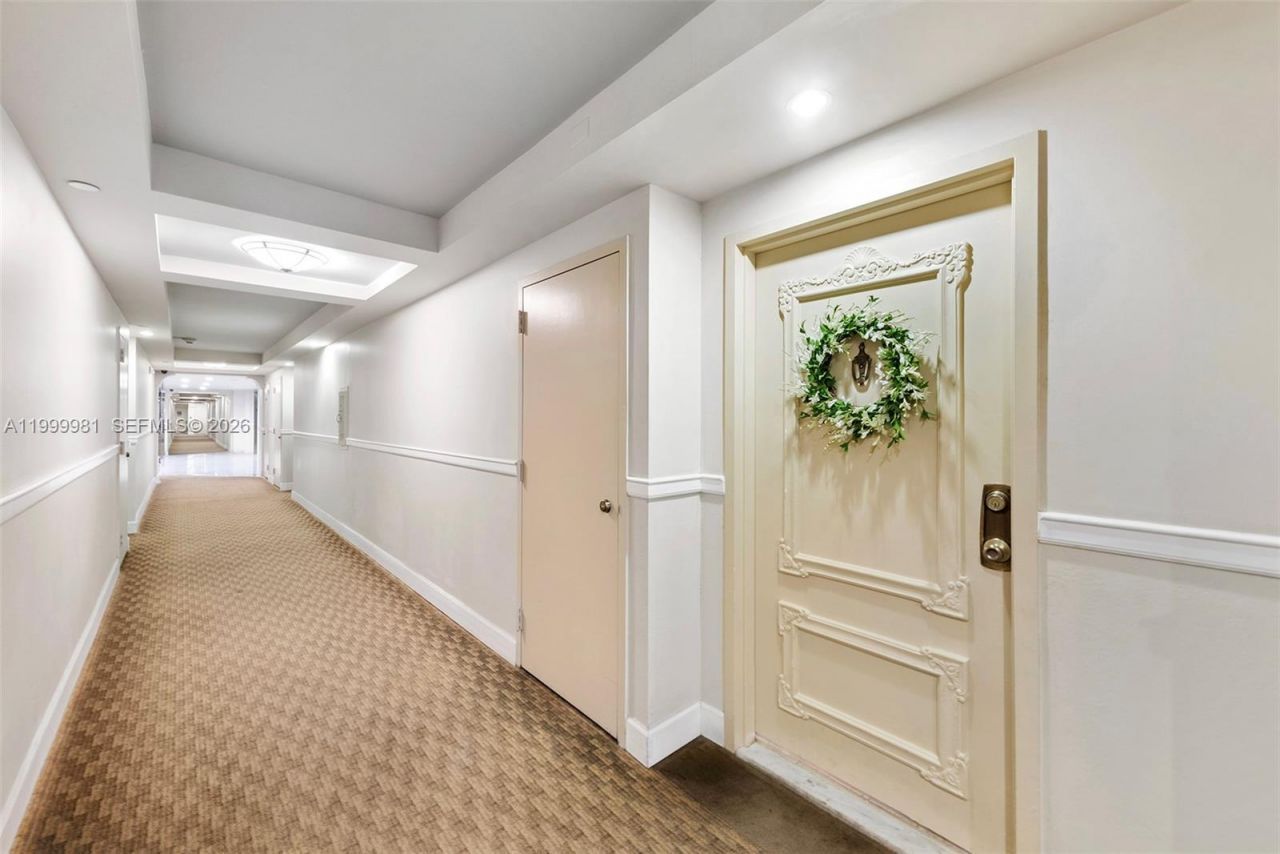 1915 Brickell Ave, Unit C1612, Miami, FL 33129 Photo