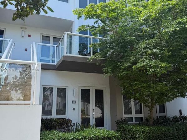 10220 NW 63rd Ter, Unit 106, Doral, FL 33178