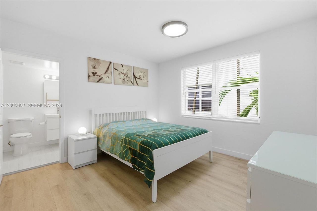 1550 Drexel Ave, Unit 207, Miami Beach, FL 33139 Photo