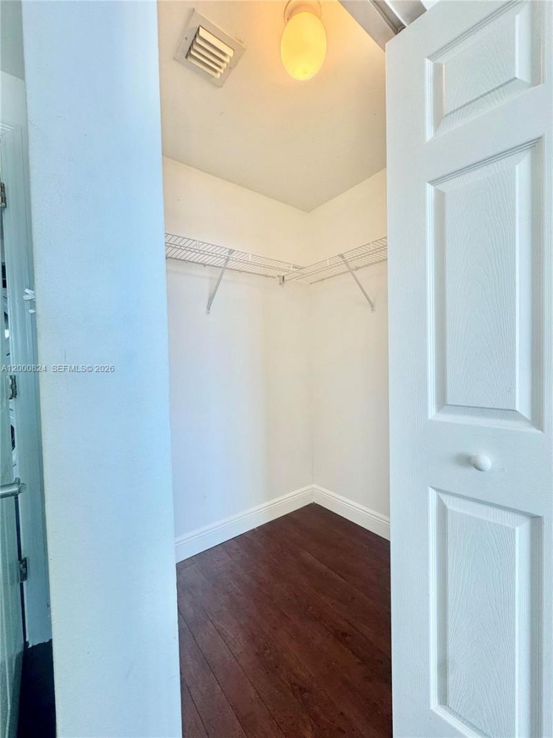 140 S Dixie Hwy, Unit 513, Hollywood, FL 33020 Photo