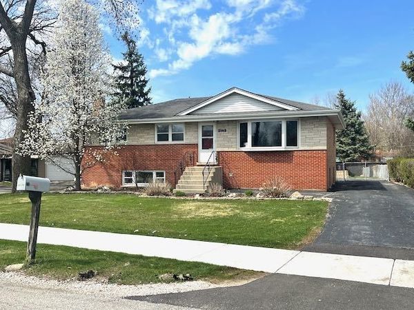 8574 W 73rd Place , Justice, IL 60458